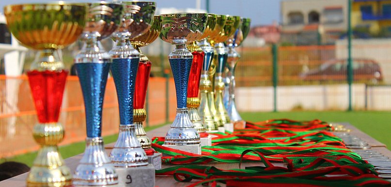 Kilkudziesięciu sportowców ze stypendiami marszałka województwa pomorskiego