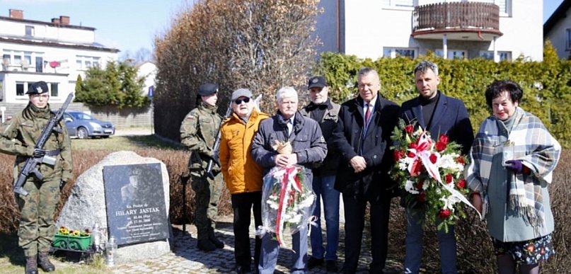 Uczcili pamięć ks. Hilarego Jastaka