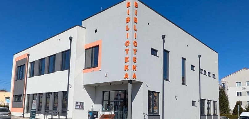 Bąkiewicz u Richerta? Spotkanie w samorządowej Miejskiej Bibliotece Publicznej