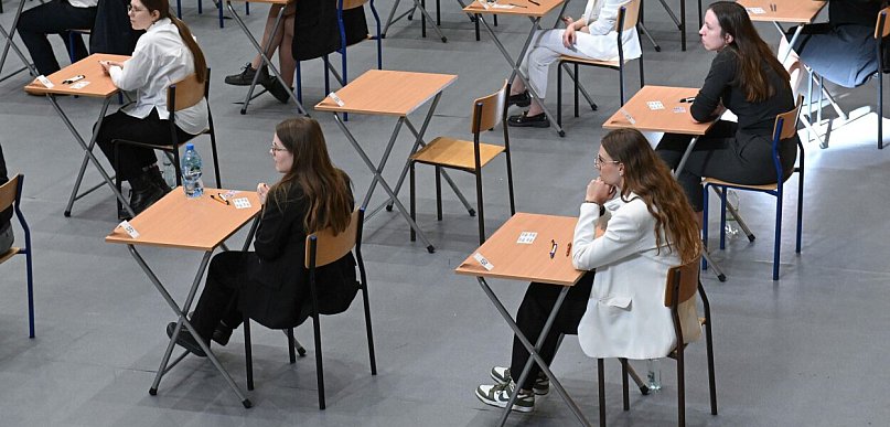 Matura/ Egzaminy pisemne od 4 do 21 maja, a ustne od 7 do 30 maja