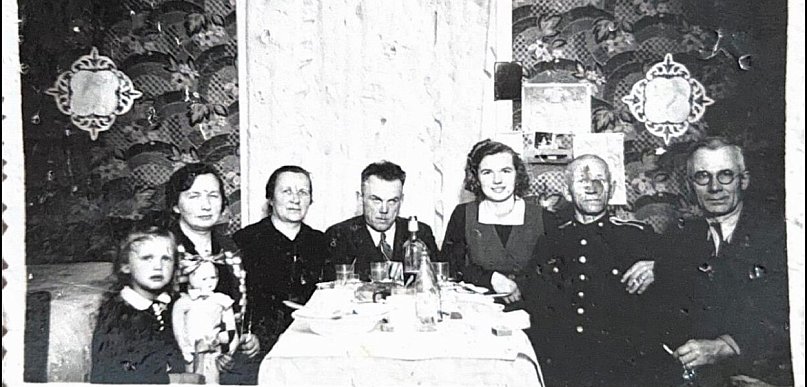 To zdjęcie to czyjaś historia. Pomóż przywrócić pamiątkę rodzinie