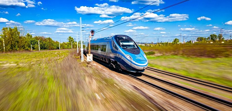 PKP Intercity przewiozło 1,39 mln pasażerów podczas czerwcowego długiego weekendu