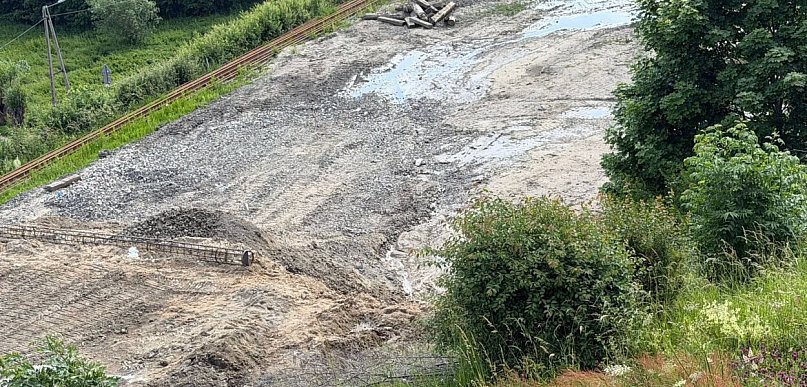 Tysiące ludzi bez wody! Inwestor (PKP PLK) nie kontroluje wykonawcy?