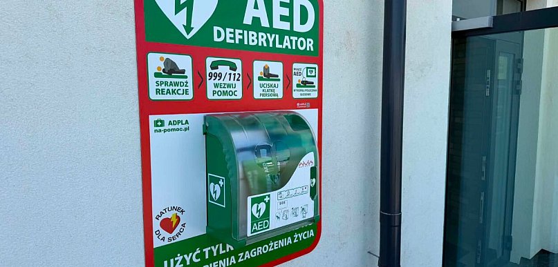 AED w Gminie Żukowo – urządzenia, które mogą uratować życie