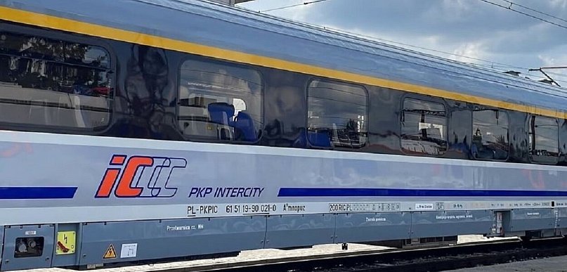 PKP Intercity odwołało 21 pociągów w związku z pogodą, we wtorek odwoła kolejne