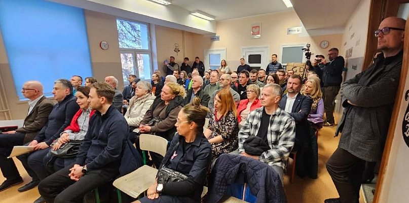 Austen: nowi mieszkańcy nie będą musieli mieć na wyposażeniu kaloszy i worków