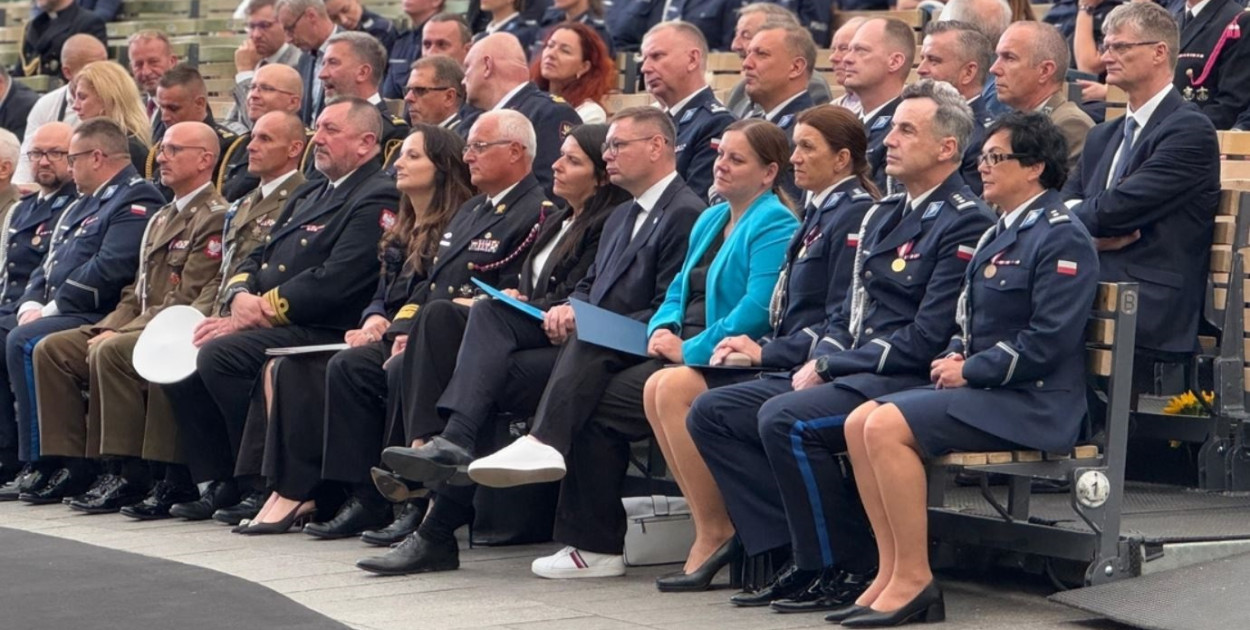 Ani wyczucia, ani taktu, czyli Kosiorek w tenisówkach