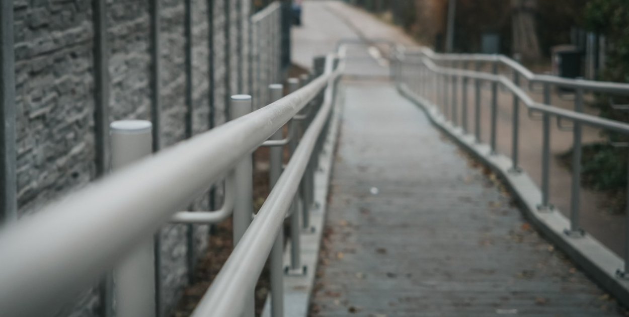 Pochylnia na ul. Pawiej (fot. M. Mielewski)