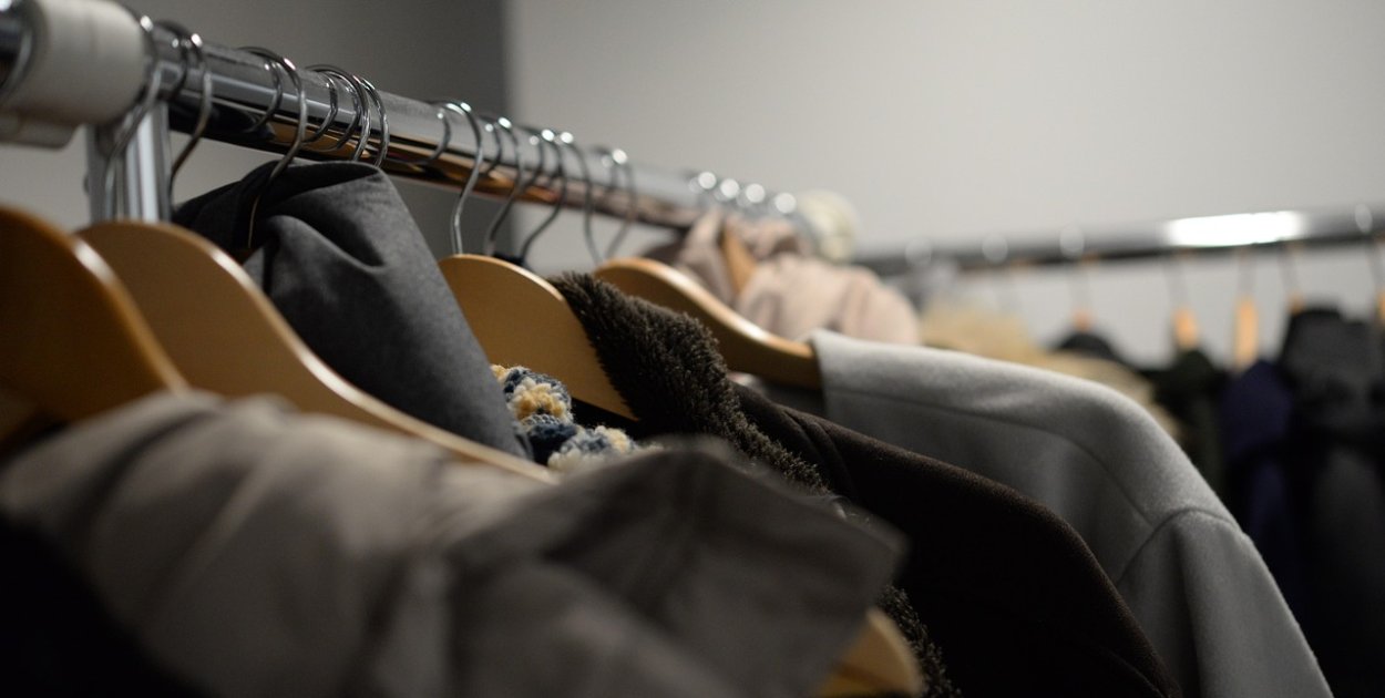 Odzież używana z wyselekcjonowanych kolekcji Bekkin i Savida