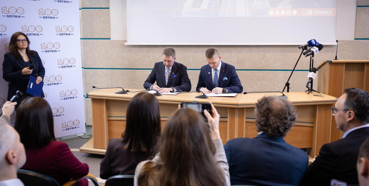 Gdynia/ Rząd przeznaczy 5 mld zł na budowę Drogi Czerwonej i rozbudowę Estakady