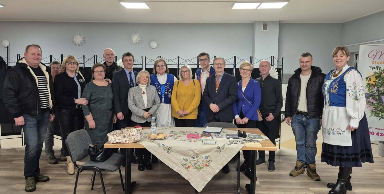 Droga Krzyżowa i Uniwersytet o marszu śmierci w Baninie