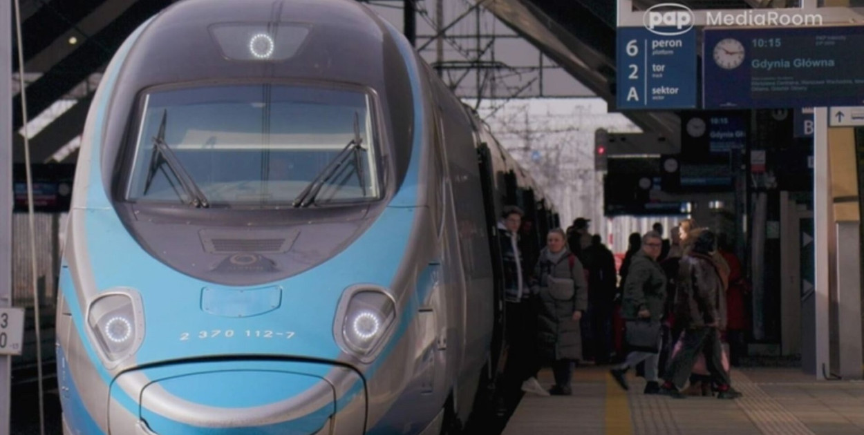 "Meduzą" z Trójmiasta do Łodzi przez Warszawę. PKP Intercity uruchamia nowe